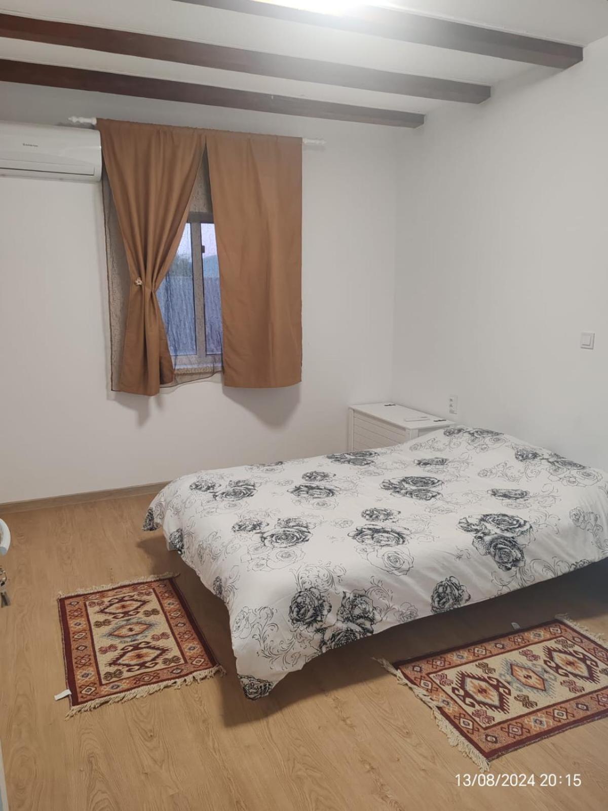 Casa Gheorghe Homestay *